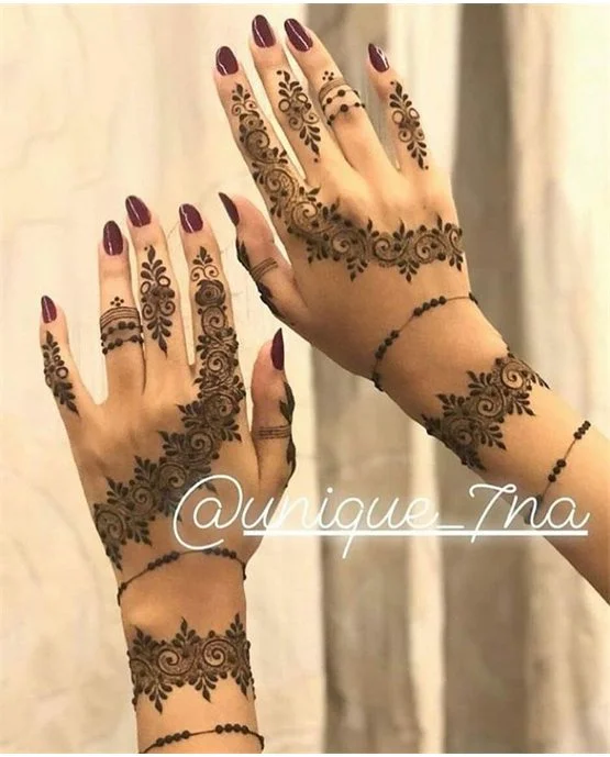 Vibrant Scroll And Highlight Along Simple Full Hand Mehndi Design